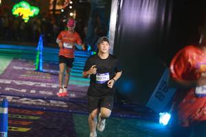 BIB: 3226
                            <button type="button" onclick="openModal(26275026)" class="btn btn-primary btn-sm float-right btn-popup" data-toggle="modal" data-target=".modal-high-quality">
                        <i class="fas fa-shopping-cart"></i> Add to Cart
                    </button>
                                            <button type="button" onclick="isThisMe(26275026, true)" class="btn btn-success btn-sm float-right btn-popup btn-isme hidden" data-toggle="tooltip" data-placement="bottom" title="นี่คือรูปของคุณใช่ไหม คลิกที่นี่เพื่อเอาเข้าอัลบั้ม">
                        <i class="fas fa-plus"></i> Add to album
                    </button>
                    <button type="button" onclick="isThisMe(26275026, false)" class="btn btn-warning btn-sm float-right btn-popup btn-isnotme hidden">
                        <i class="fas fa-ban"></i> Remove from album
                    </button>